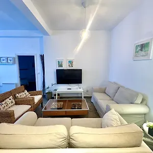 Gran En Santa Cruz Apartamento