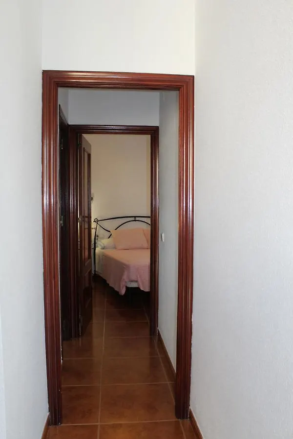 Alfalfa Home Sevilla 0*,